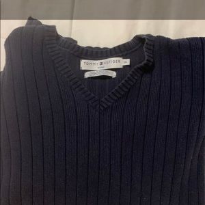 Tommy sweater